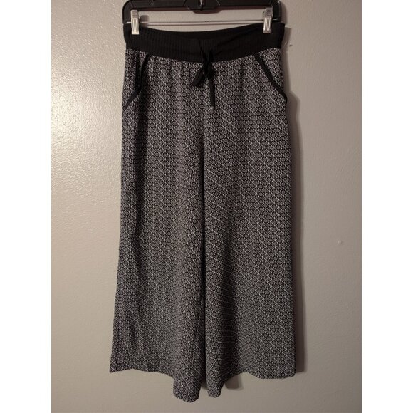 Max Studio Black White Geometric Crepe Wide Leg Crop Pants S 1701C02 Pockets - Picture 2 of 6